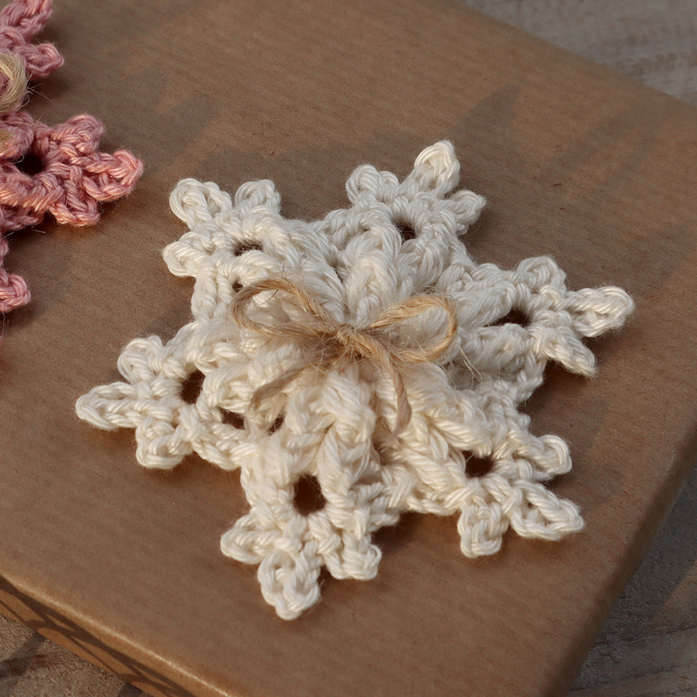 Schneeflocke "Jule" - Winterdeko, Baumschmuck, Geschenkanhänger