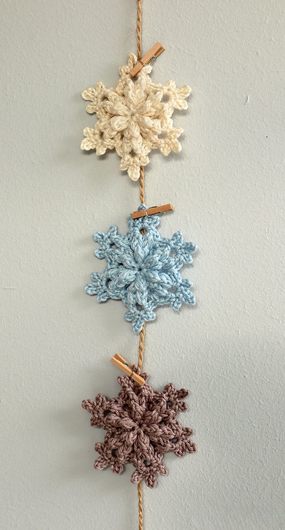 Schneeflocke "Jule" - Winterdeko, Baumschmuck, Geschenkanhänger