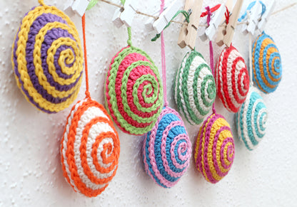Osterei „Spirelli“ – Häkelanleitung für bunte Osterdeko