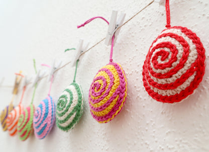 Osterei „Spirelli“ – Häkelanleitung für bunte Osterdeko
