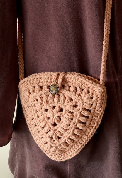 Tasche „Triangle“ – kleine Umhängetasche mit Außenfach